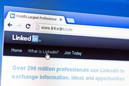 Why Are People Renting LinkedIn Accounts? The Hidden Risks