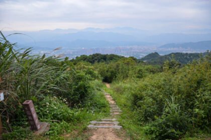 Tonghou Trail